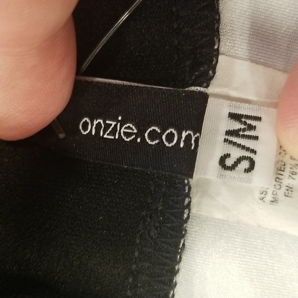 💕ONZIE💕 Belle Cami Crop Top ~ Moonstone Acid Wash Tie-Dye S/M NWT - Picture 12 of 12